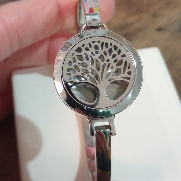 Silver Tree of Life Bangle Bracelet - Picture 8 of 10